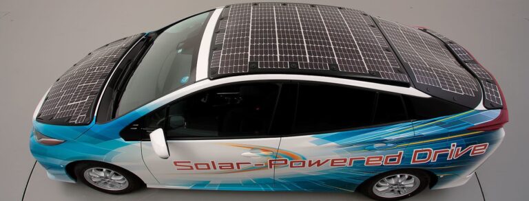 Toyota y la Energía Solar: ¿Qué Modelos Usan Paneles?