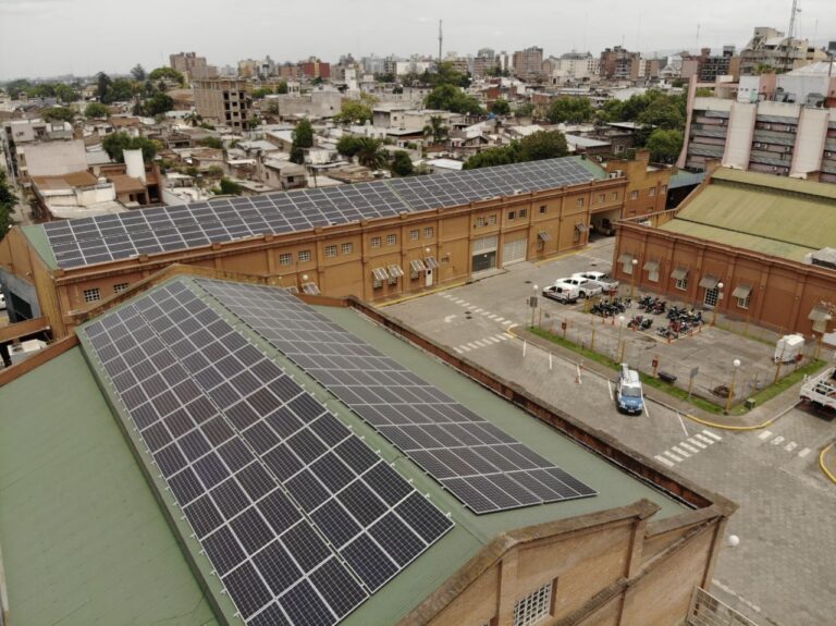 El Costo de la Luz: ¿Es la Energía Solar la Solución?