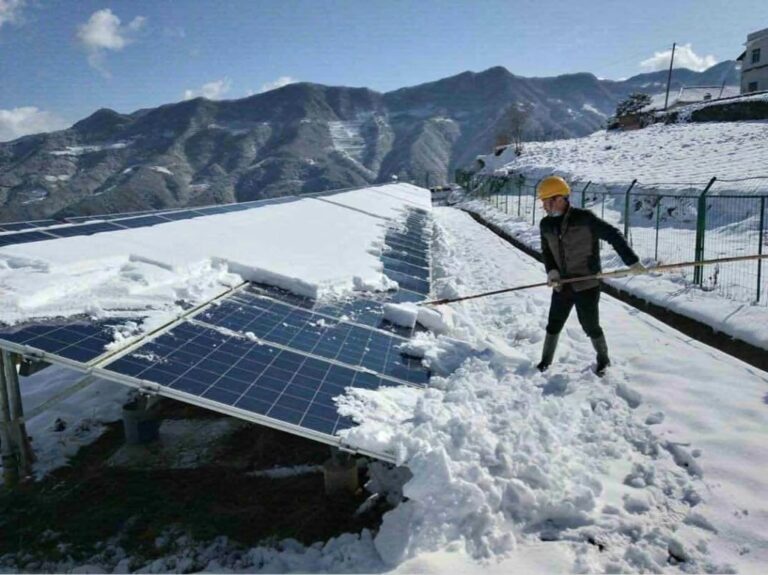 Producción de Paneles Solares en Invierno