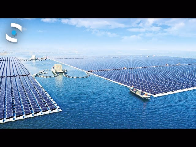 How long do solar water panels last?